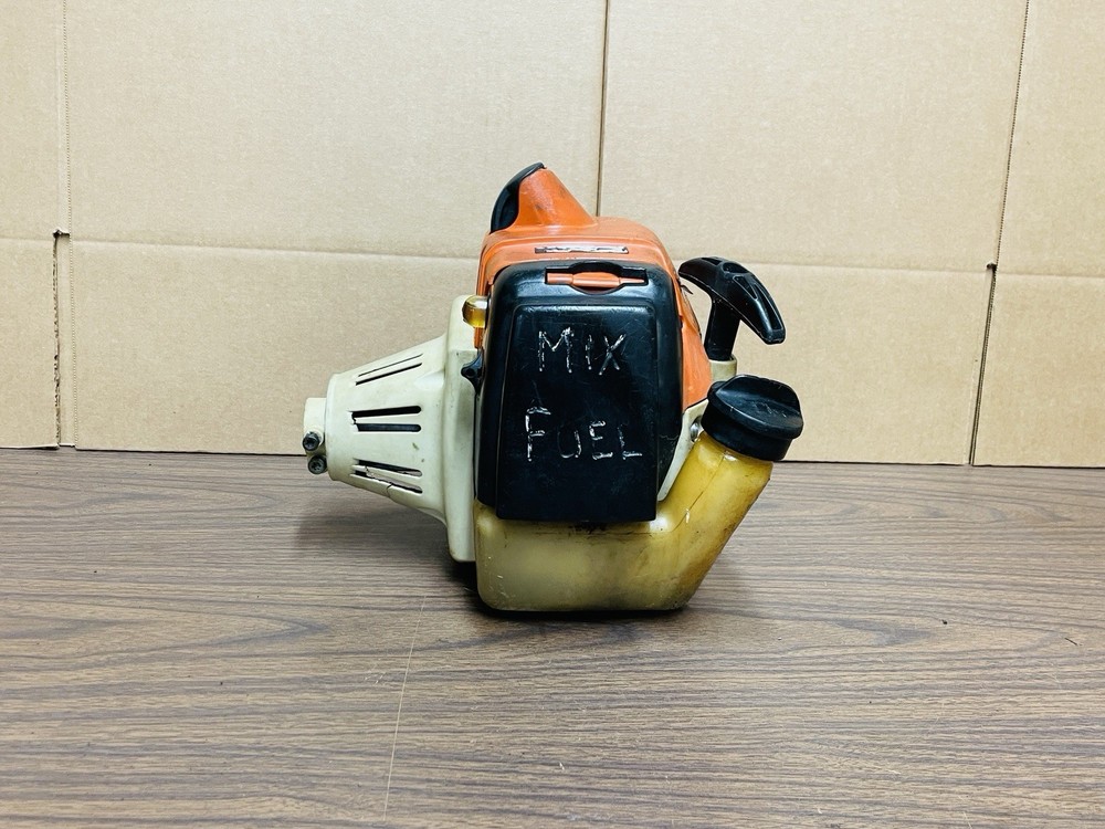 STIHL FS250 Trimmer Engine Head 40cc Project STARTS UP Needs Repair Read Notes🔧