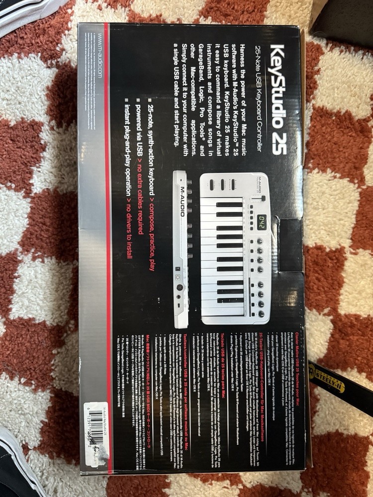 M-Audio KeyStudio 25 USB Keyboard MIDI Controller USB MIDI Controller