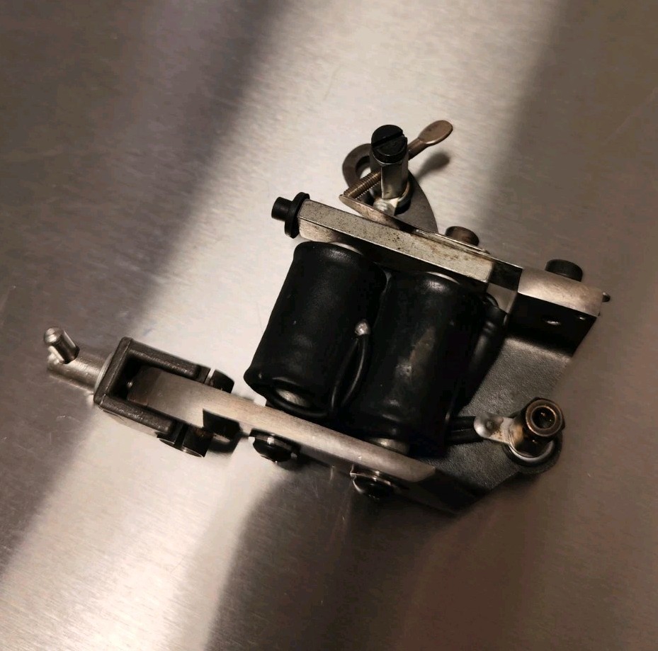 Micky Sharpz tattoo machine 2008