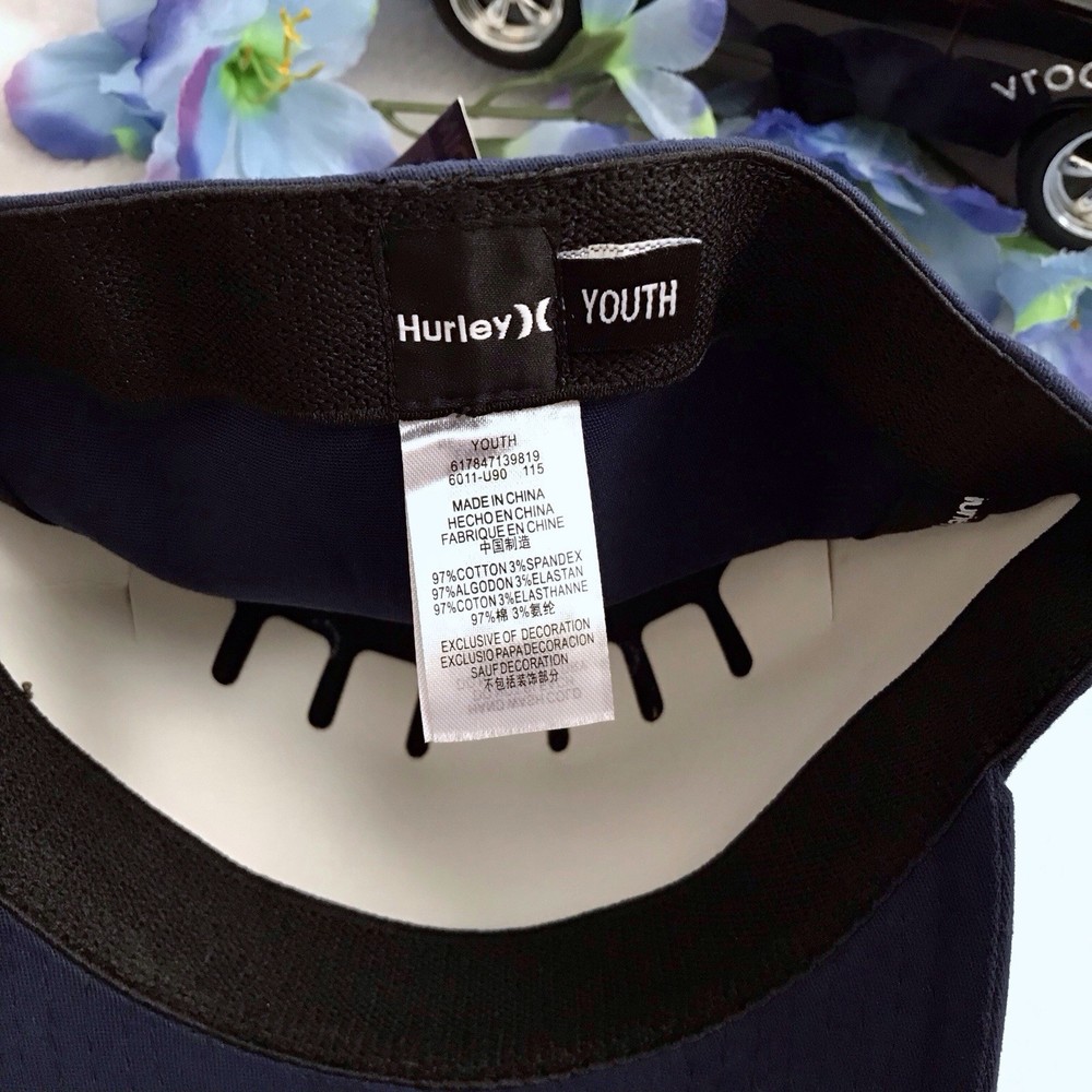 Hurley NWT Navy Baseball Cap Kids (8-20)