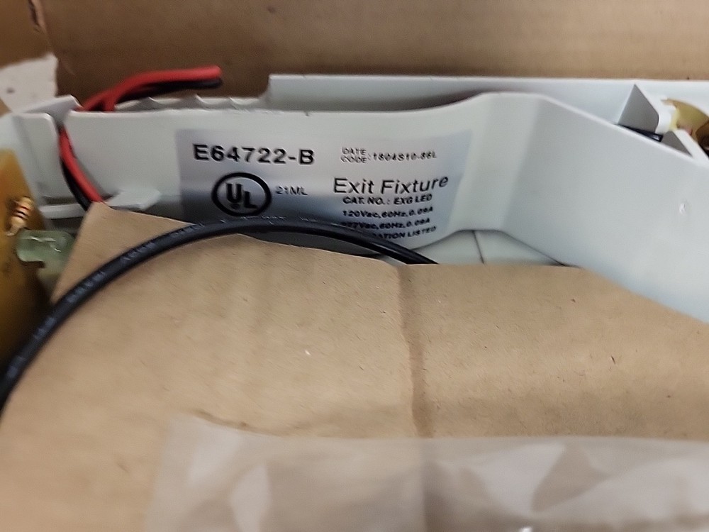 Lithonia Lighting LED Exit Sign EXG LED E64722-B Dual Voltage 120/277