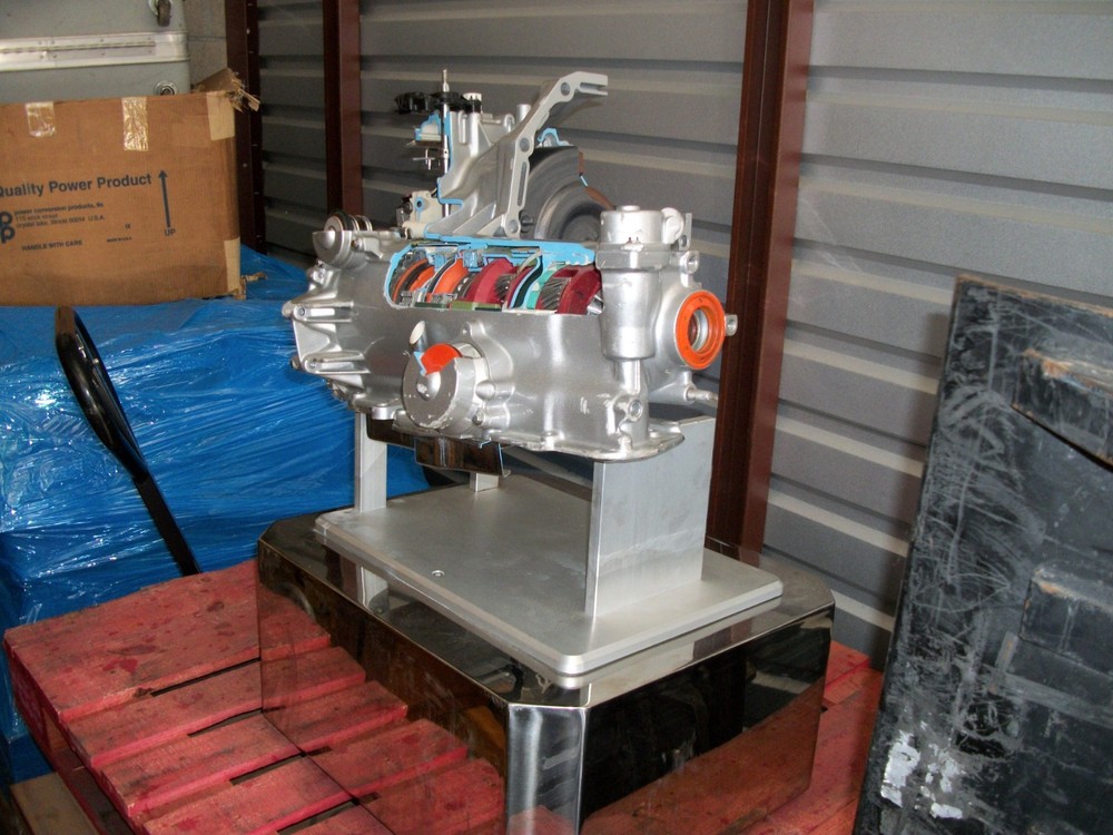 NICE FORD AX4S AUTOMATIC TRANSAXLE CUTAWAY DISPLAY INSTRUCTIONAL TRAINING MODEL