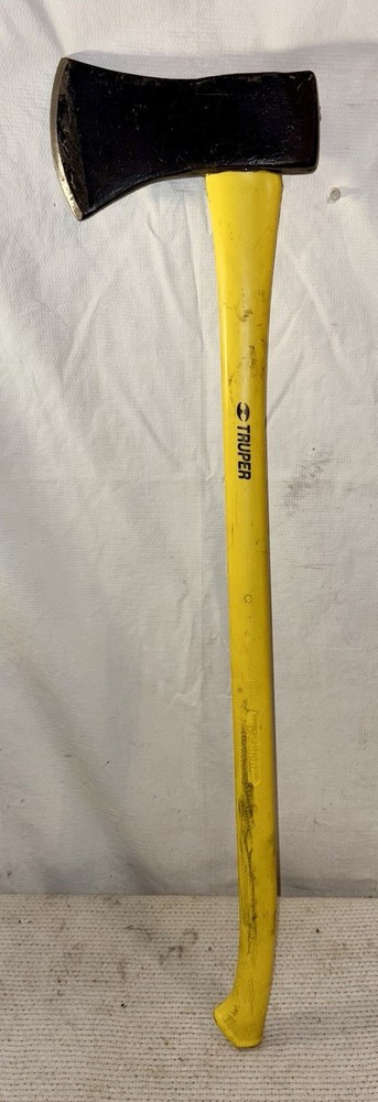 SINGLE BIT TRUPER AXE WITH FIBERGLASS HANDLE