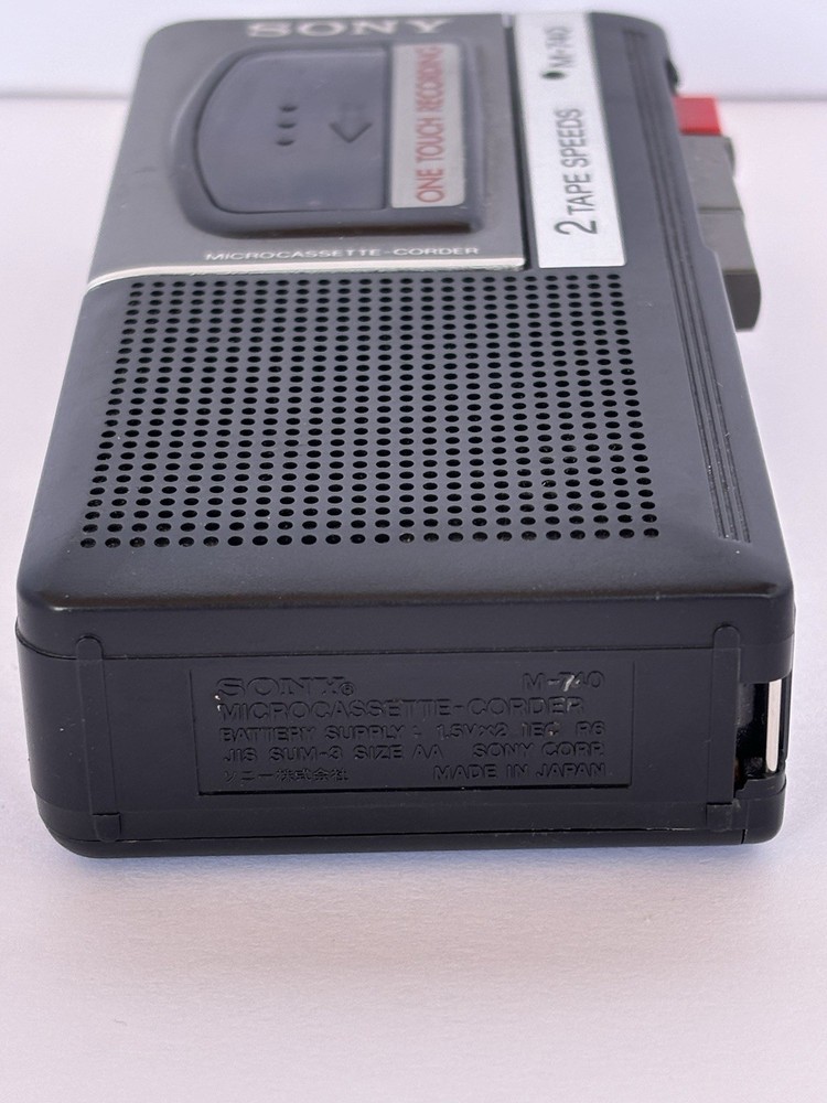 Sony M-740 Handheld Micro Cassette Voice Recorder