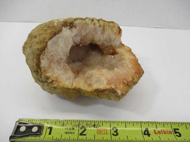 GEODE / AGATE Stone Cracked Open Display Nice Colors Crystals 4" Across 3" Tall