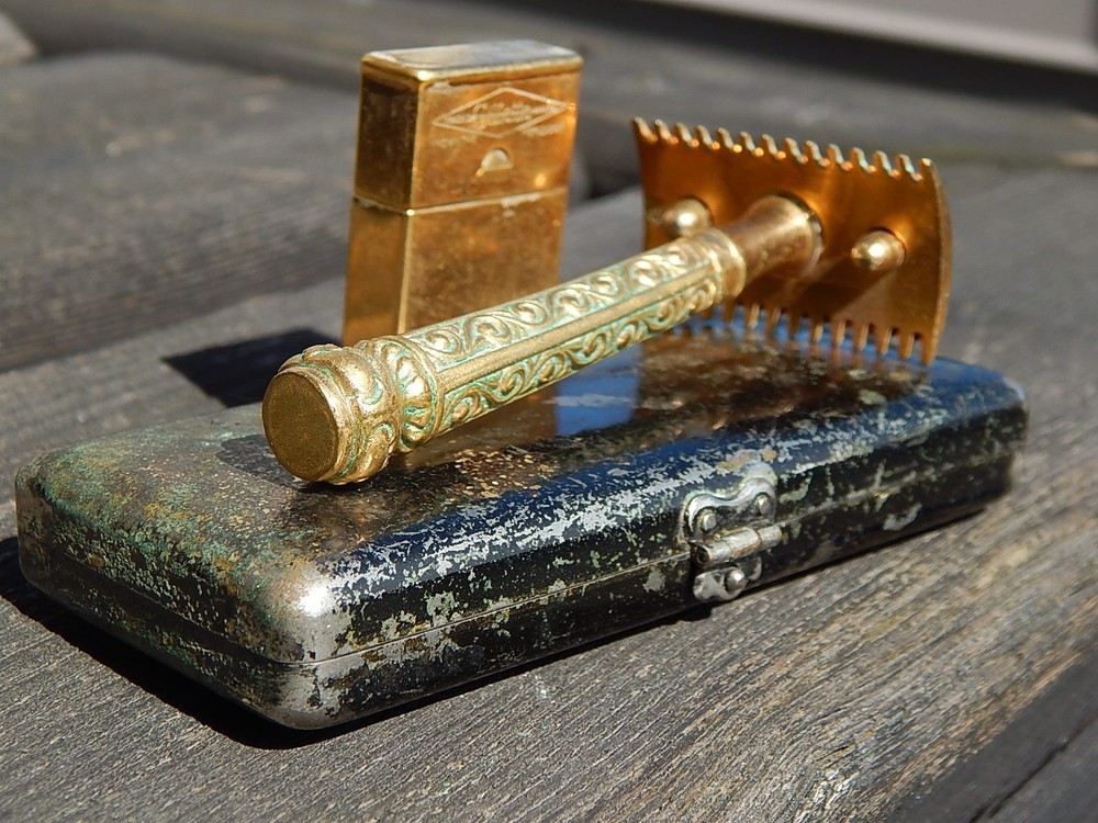 Vintage Gillette ABC pocket set