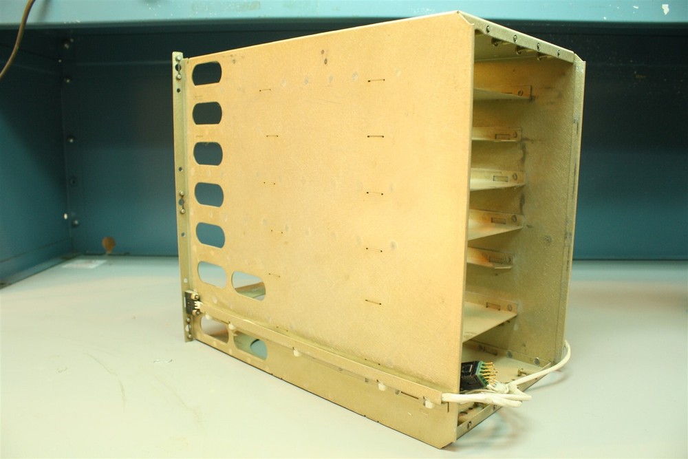 King CNI-5000 Radio Stack Rack 050-03011-01