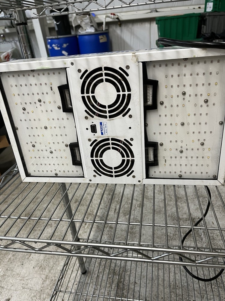 Lumigrow Grow Light