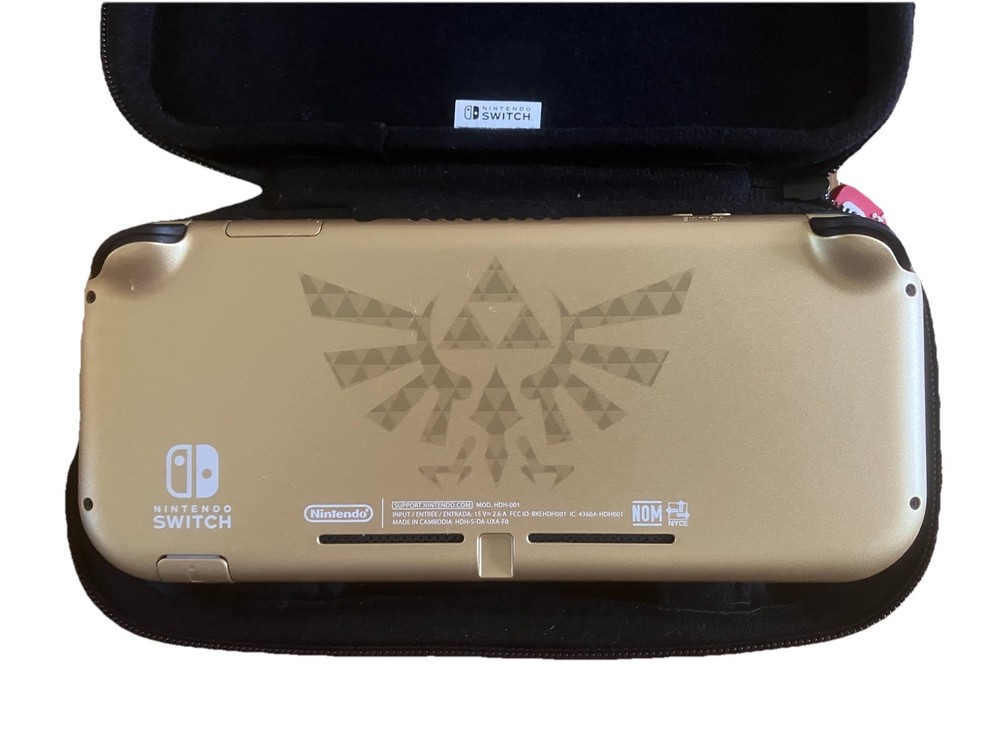 NINTENDO SWITCH LITE HYDRULE EDITION BUNDLE +CASE /SKIN /SONIC GAME B+ COND.