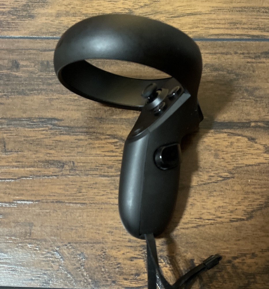 Genuine Oculus Quest 1 / Rift S Controller (Left) MI-BL