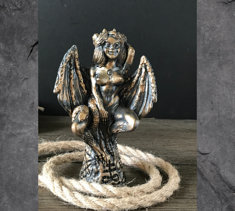 Lilith Statue, Goddess Statue, Woman Body Décor