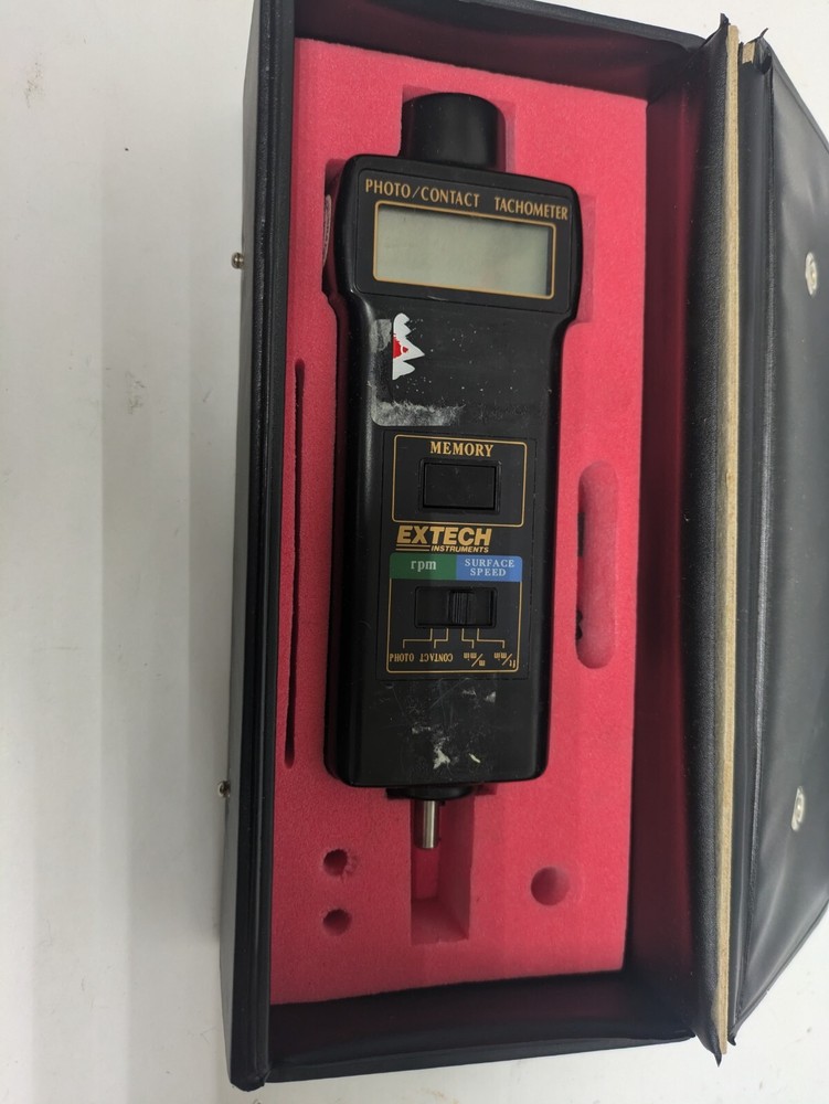 Extech Instruments Tachometer w/ carry case