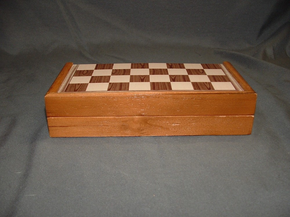 Vintage Magnetic Chess/Checkers/Backgammon Set Complete w/Original box