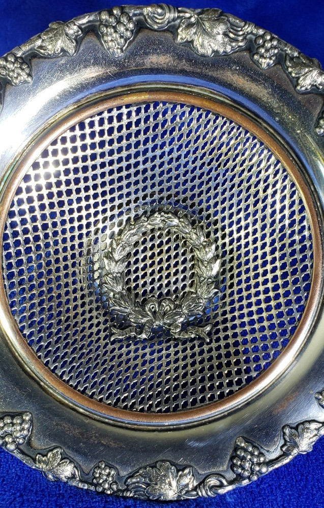 L. B. S. Co. Sheffield Vintage Silver Open Basket Weave Grapevine ~ Beautiful