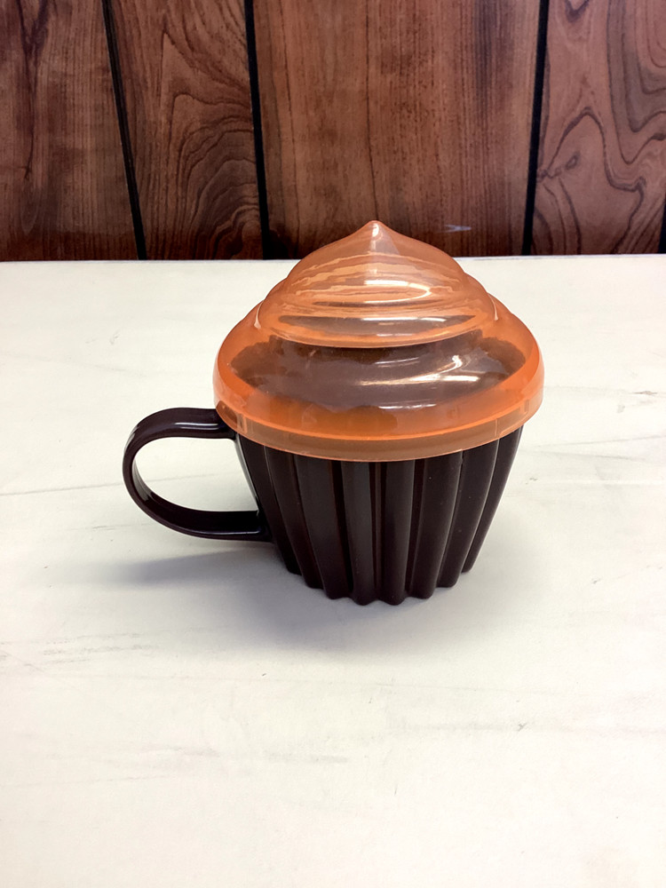 Evri Plastic Reese's Cup With Lid Snack Nuts Candy Cupcake