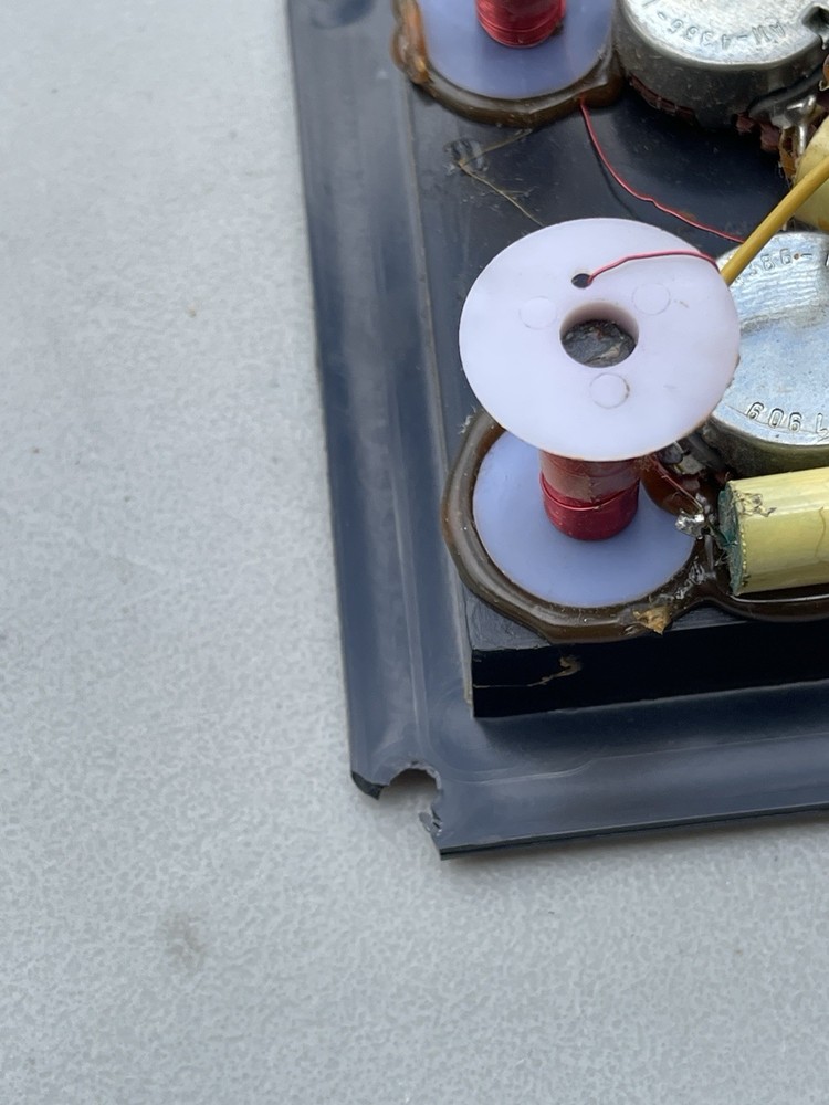 cerwin vega hed-1230 crossovers (pair)