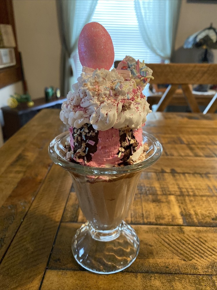 Fake Easter Sundae