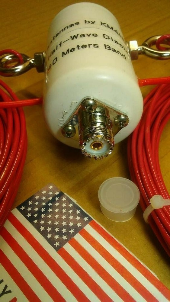HALF-WAVE DIPOLE FOR 40 METERS BAND