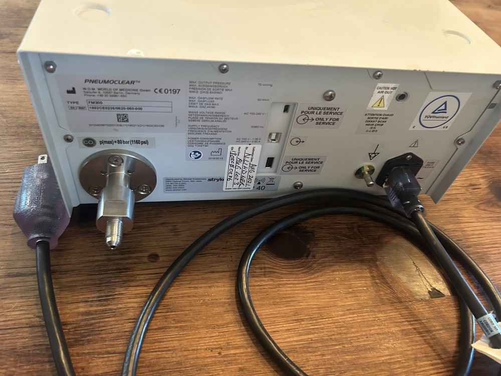 Stryker Pneumoclear Plus FM 300 CO2 Conditioning Insufflator 0620050000