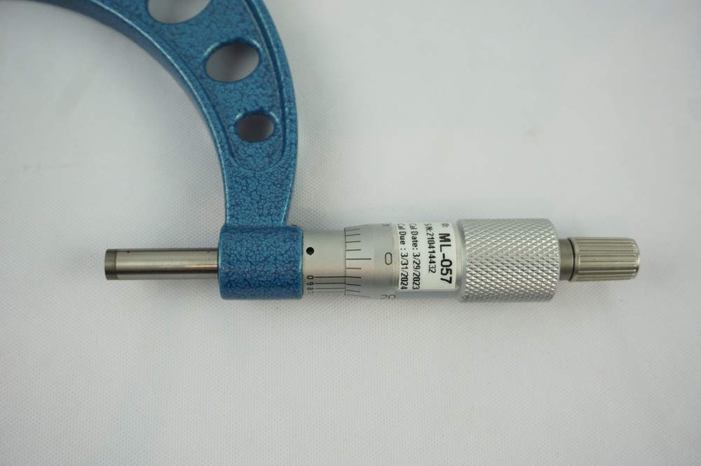Fowler ML-057 Inside Micrometer 3-4" .0001