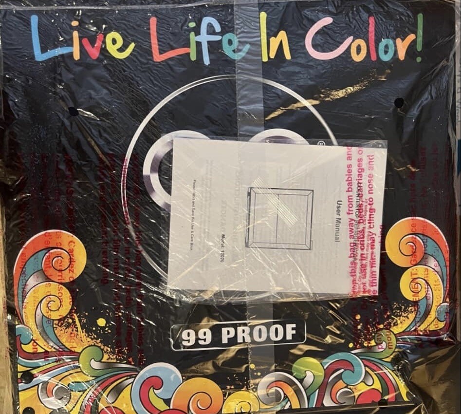 99 Bananas Mini Fridge