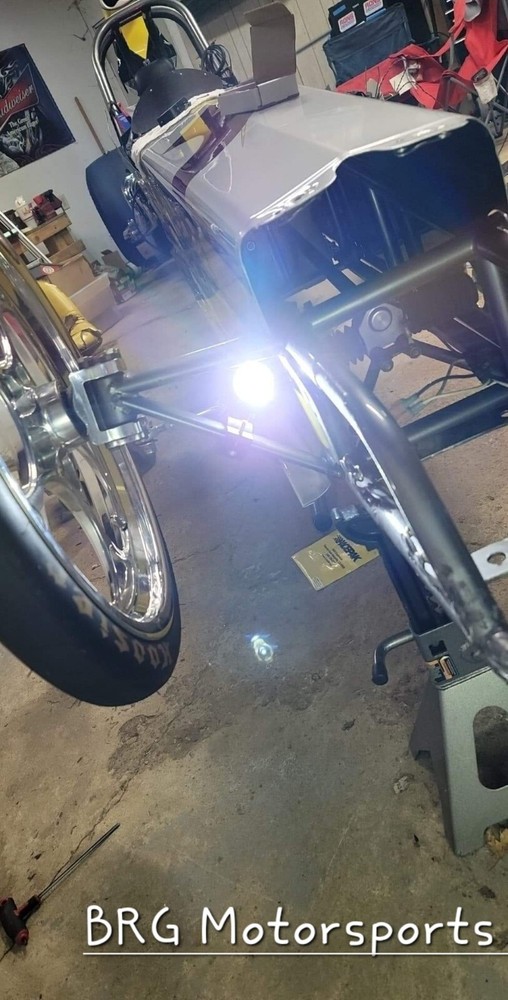 Dragster Head Light Mount