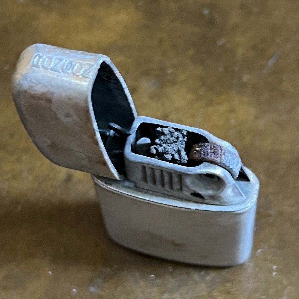 Vintage Silver Ronson Typhoon Lighter