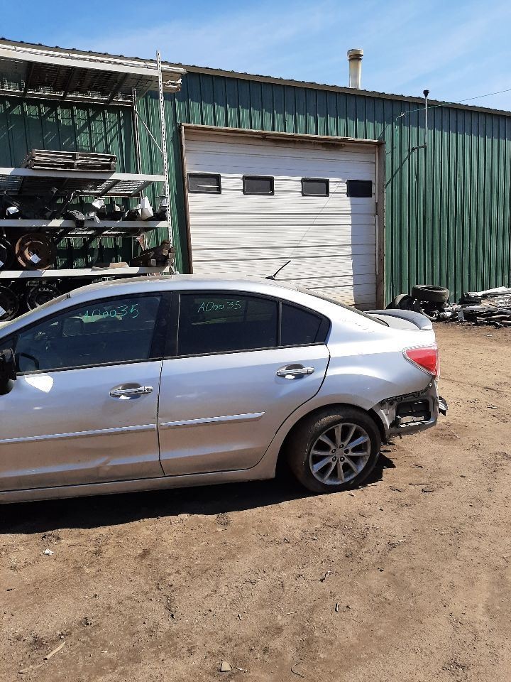 IMPREZA 2012 Headrest 928025