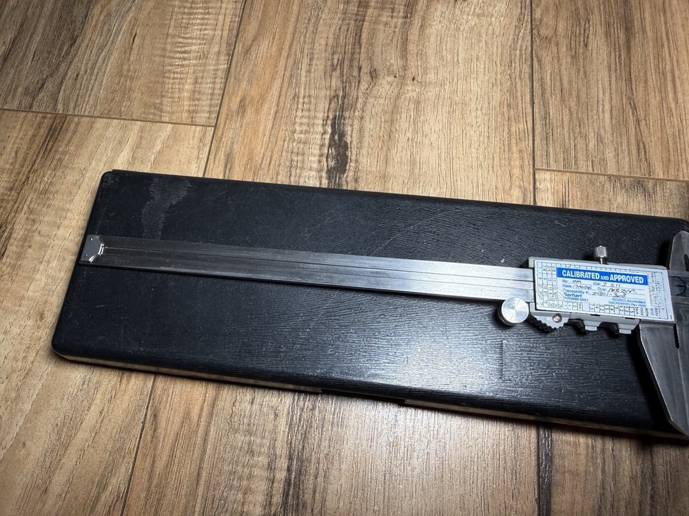 Thomas Scientific Electronic Digital Caliper ￼