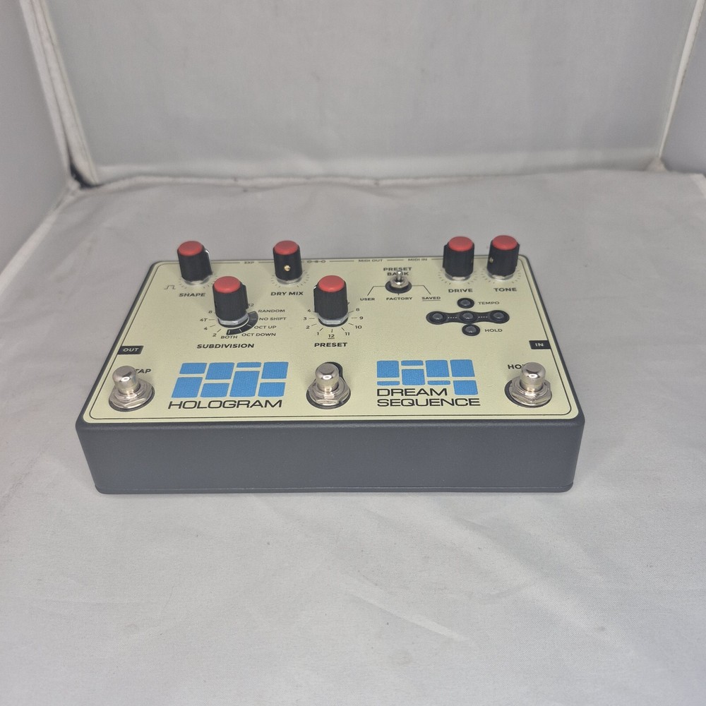 Hologram Dream Sequence Pedal Programmable Rhythm and Octave (no 9volt adapter)