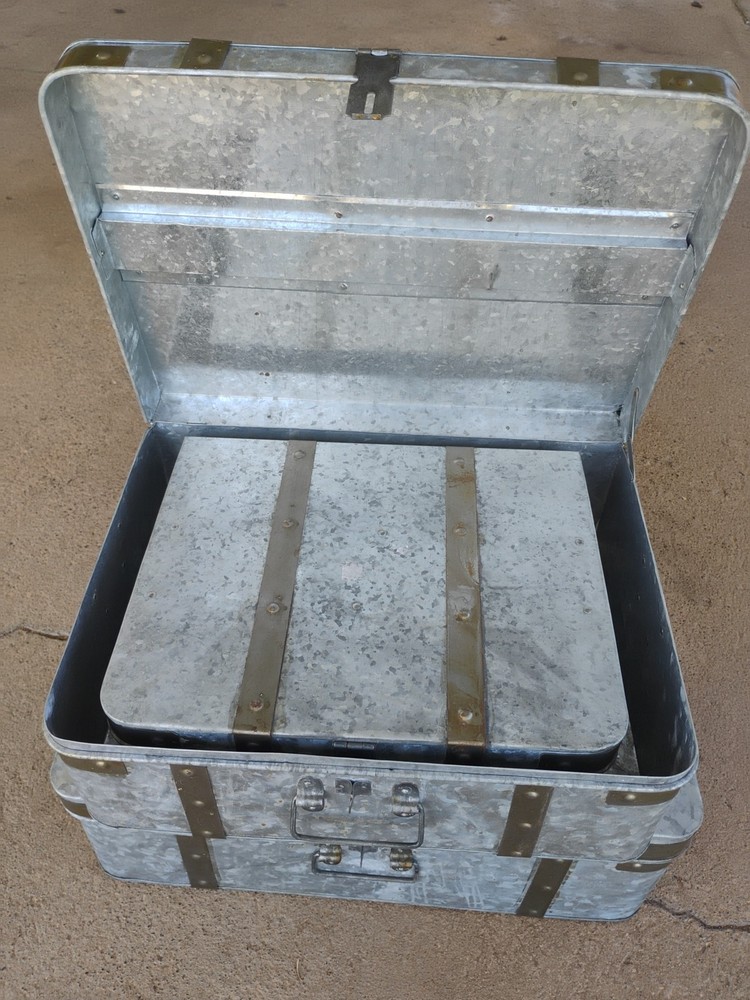 Galvanized 3pc Nesting Trunk Suitcase Lot Lockable Farm House Cottage Decor