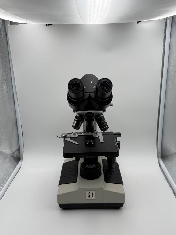 Omega Binocular Compound Microscope Tested & Working Labomed Lenses Carry Bag
