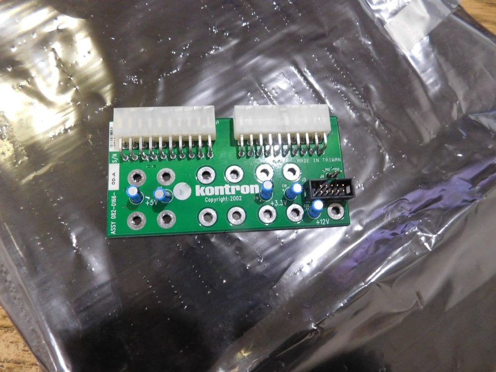 Kontron Model: 082-0166-00-A Power Distribution Board.