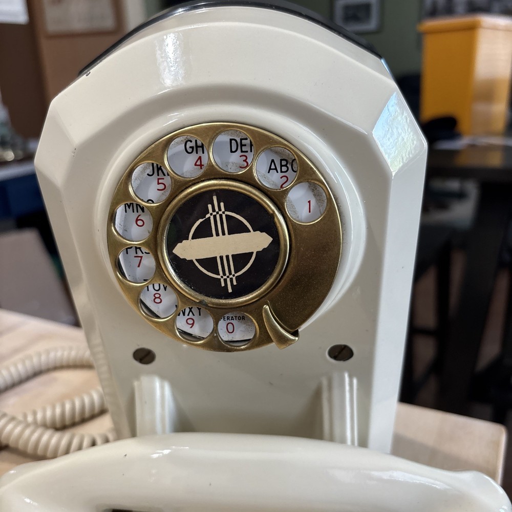 Automatic Electric Type 50- Ivory With Brass Trim Phone UNTESTED