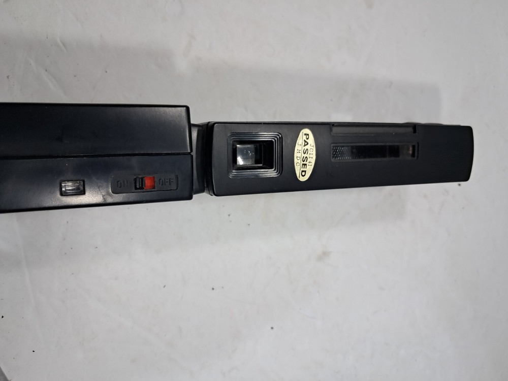 Vintage Hanimex 110 Pocket Camera With IEF Flash (d)
