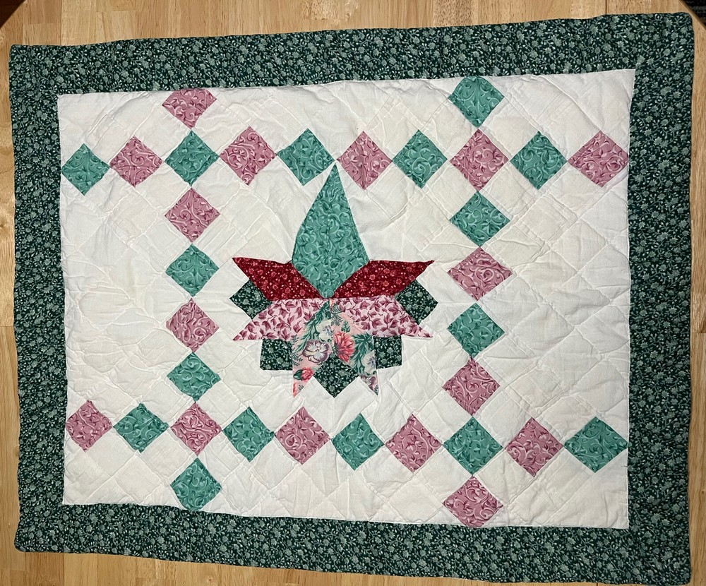 Table Topper Wall Hanging Decor Quilted Oversized Pillow 22x29 Handmade Zipper