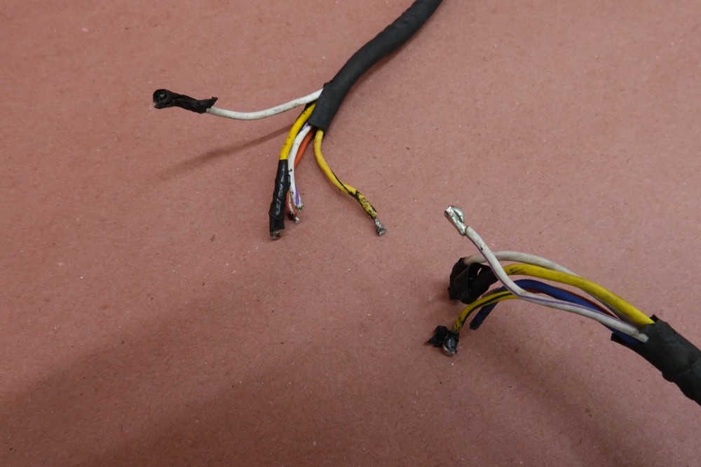 2000-2009 HARLEY-DAVIDSON FXSTSI Softail Springer Left Hand Switch Control
