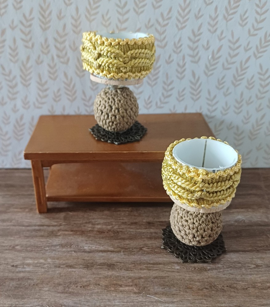 dolls house Lamp Non Working Hand Made UK