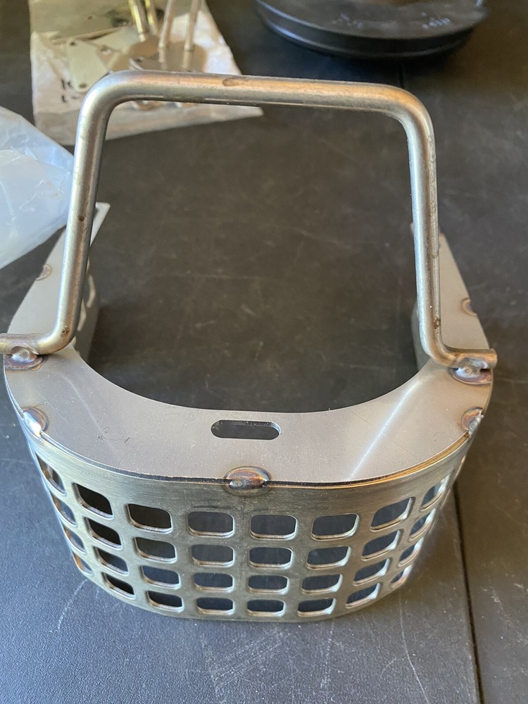 (MC41) 00-476410 Hobart Pump Strainer Assembly