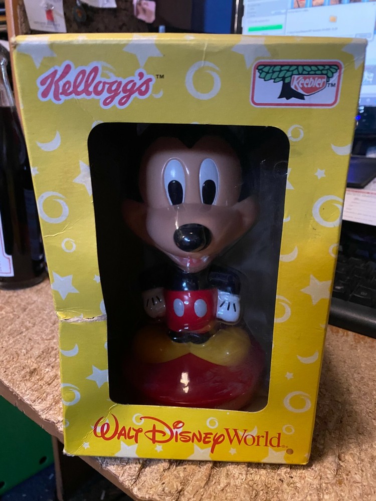 2002 MICKEY MOUSE--KELLOG'S--WALT DISNEY WORLD---BOBBLEHEAD