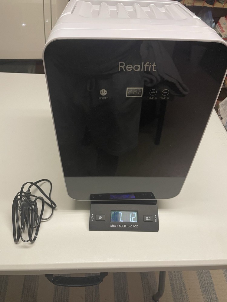Realfit Mini Fridge - Tested once