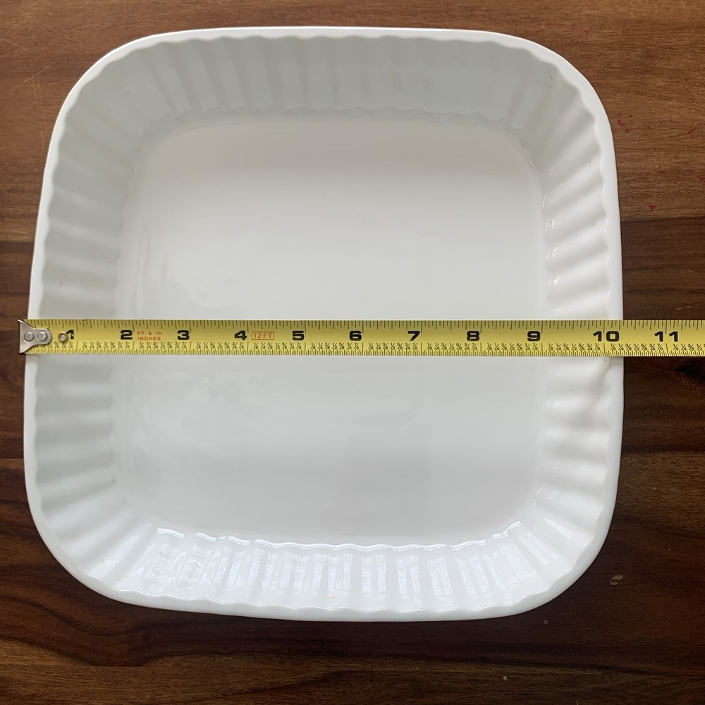 KitchenAid White Red 2 Qt Square Ceramic Bakeware Casserole Dish Baking Pan