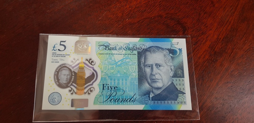 £5 King Charles CA36 , Uncirculated.