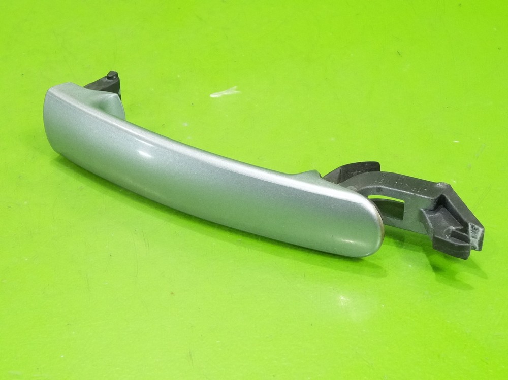 00-06 Audi TT OEM 3B0837207 exterior door handle pull silver left OR right