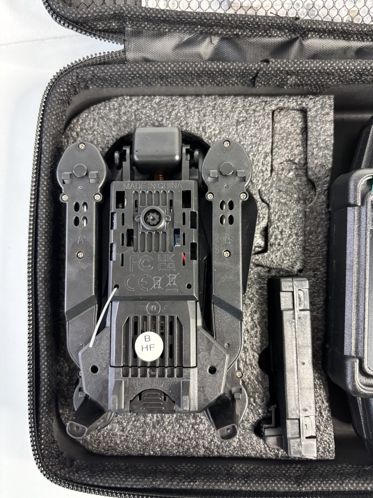 E88 Screen Foldable Drone With Controller Camera Case Ready To Fly! Black