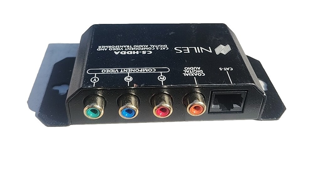 NILES C5-HDDA CAT-5 Component Video and Digital Audio Transformer