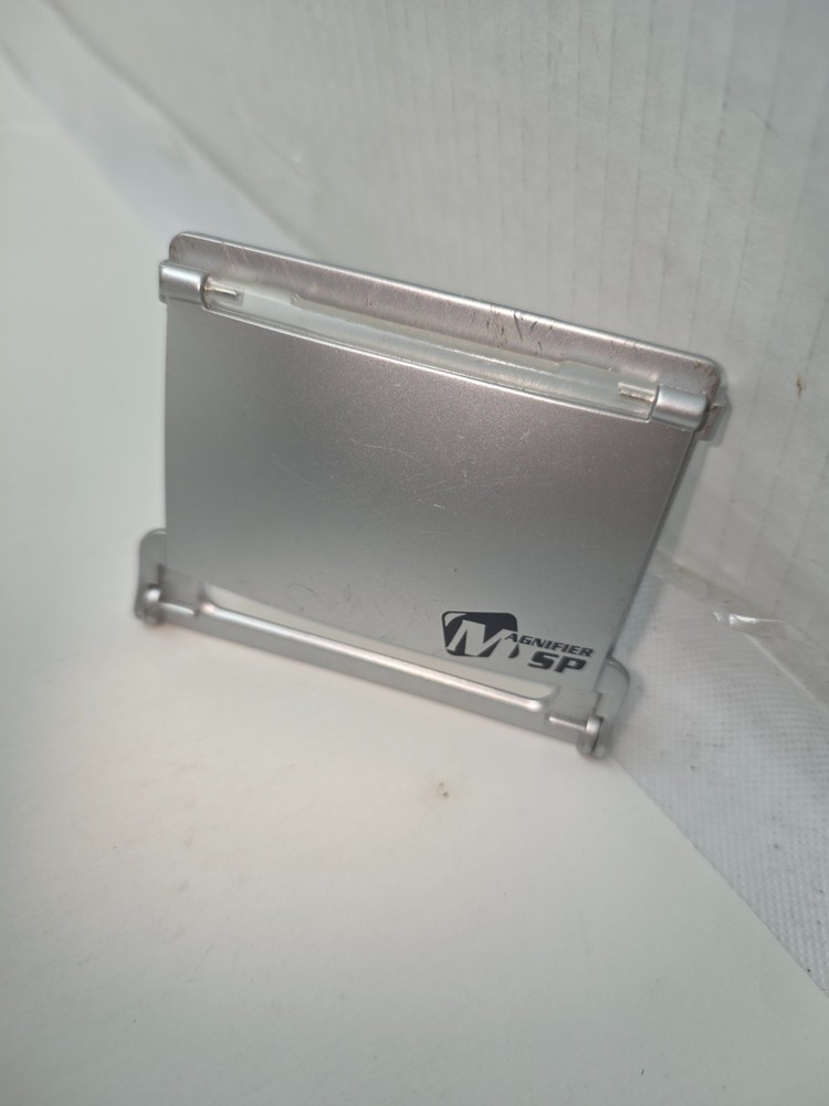 SILVER MAGNIFIER FOR THE NINTENDO GAMEBOY ADVANCE SP CONSOLE  #A17