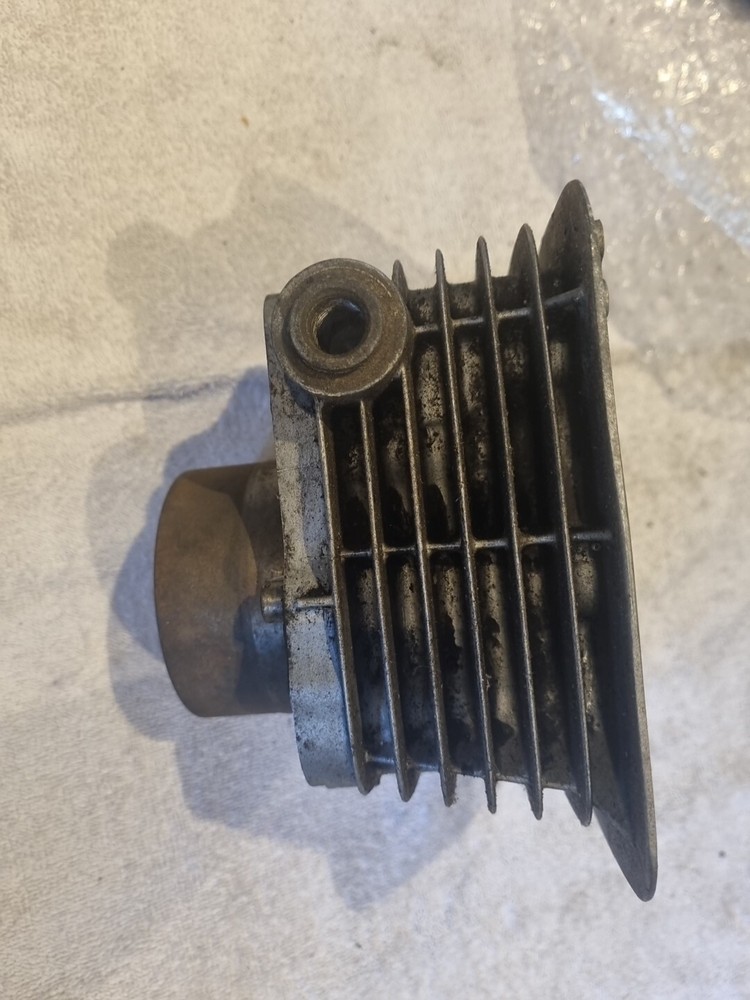Kawasaki Z250 Cylinder