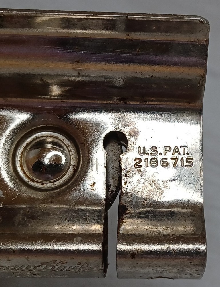 Vintage Ekco Metal Knife Sharpener Pull-Through Black Handle Original Sticker