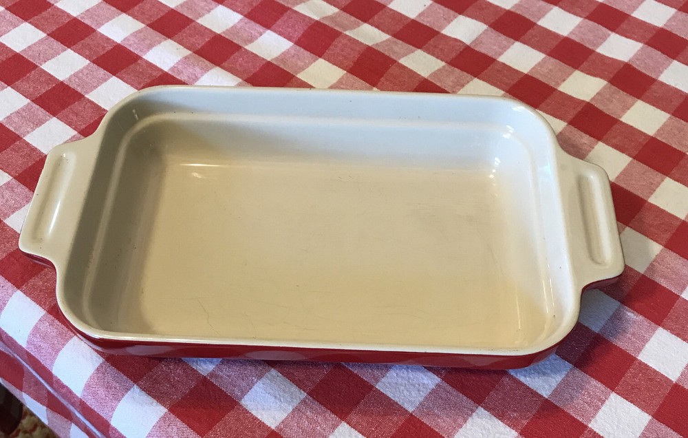Well Equipped Kitchen 8 1/4" x 5" Red Baking Dish